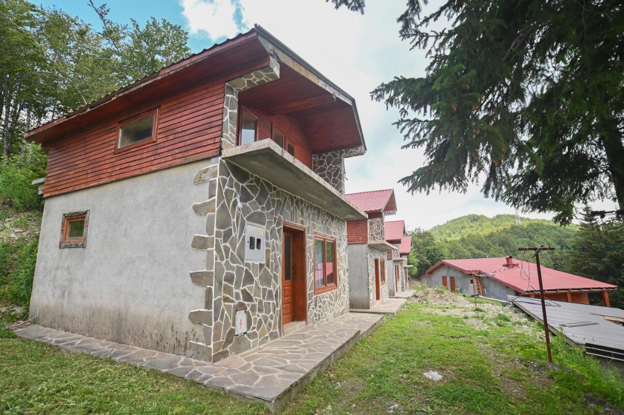 Komovi Eko Katun Villa Andrijevica Luaran gambar